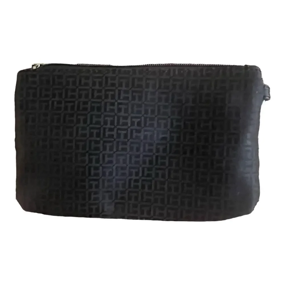 Tommy Hilfiger Wristlet Front Pocket Inner Zip Pocket Black Size Small